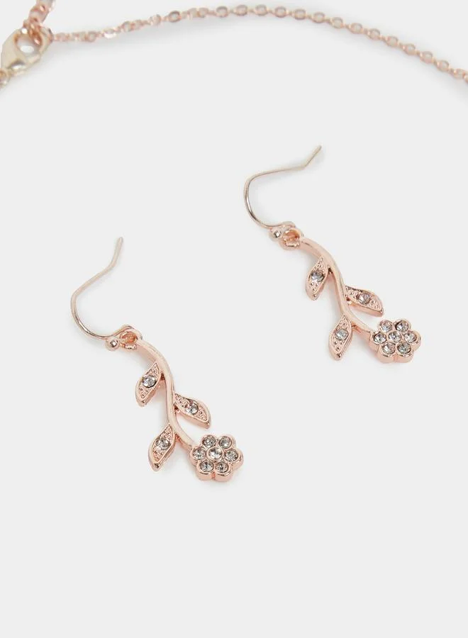 ستايلي طقم مجوهرات عقد وأقراط مزين بالزهور